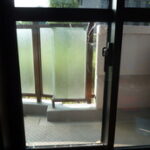 【草加市中央】透明ガラス修理の画像イメージ