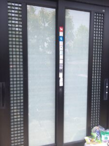 【岐阜市市橋】断熱ガラス修理